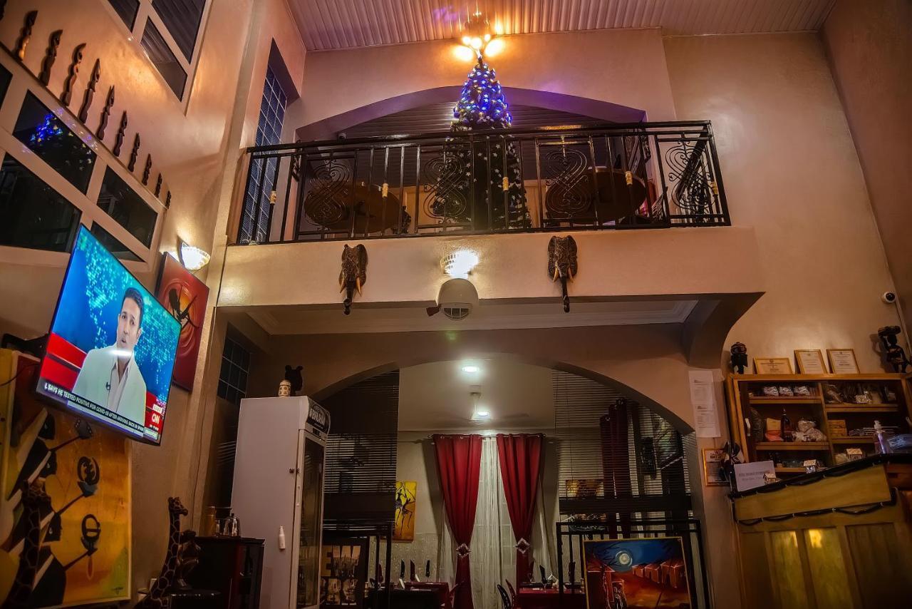 Homey Lodge 库马西 外观 照片